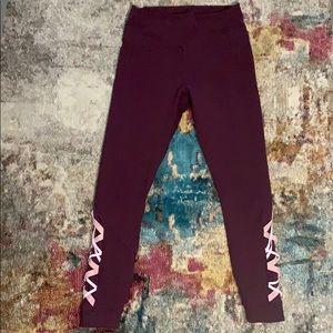 Power hold Burgundy 7/8 Leggings